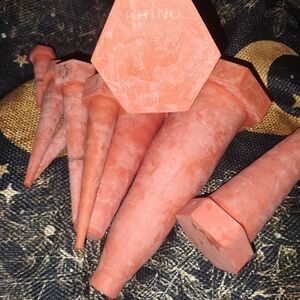 Rhino Drip Proof Plugs 10 Plugs Various Sizes